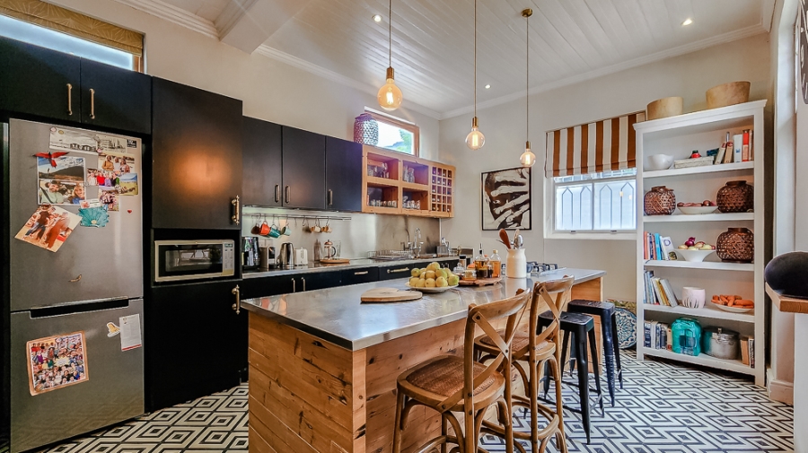 3 Bedroom Property for Sale in Tamboerskloof Western Cape